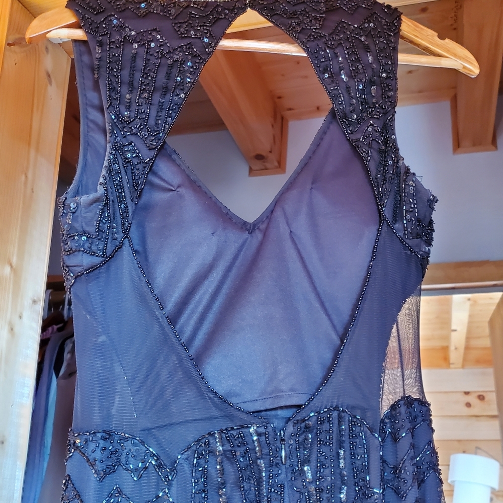 Adrianna Papell Beaded Gown - Picture 7 of 8